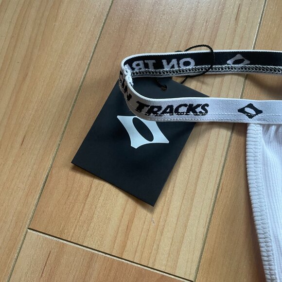 OnTracks Thong - Picture 2 of 4